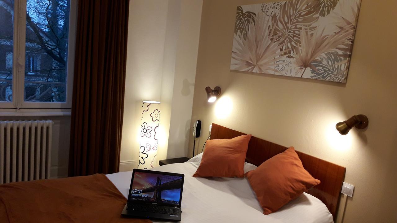 Hotel De France Montbéliard Esterno foto